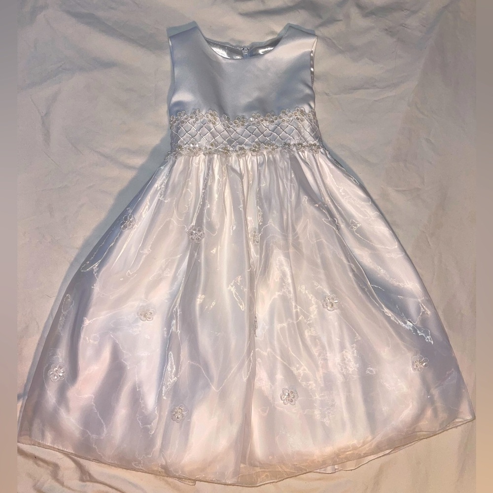 Stunning American Princess Formal Dress Children’s Size 4 White 5 Layers Laced!